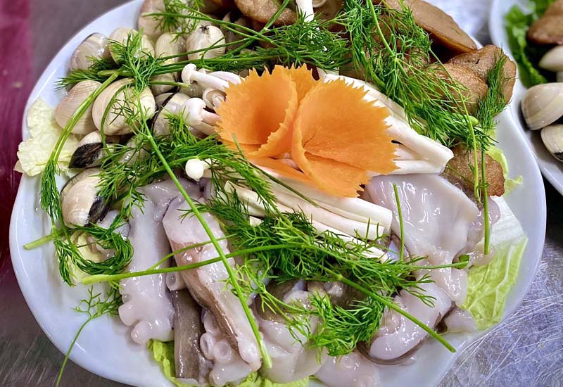 Trung Tâm Tổ Chức Sự Kiện Đức Trang 663 Hoàng Văn Thái, Hiệp Hòa, Bắc Giang