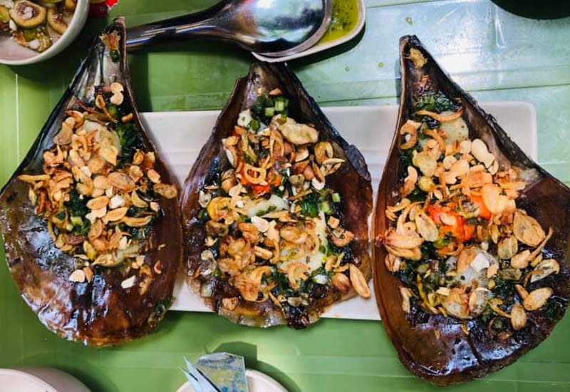 Ốc Nướng Tiểu Khu 121-C1 Phố Trần Tử Bình, Nghĩa Tân, Cầu Giấy, Hà Nội