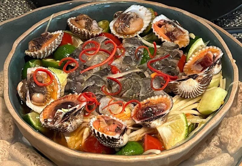 Nhà hàng Yatts ẩm thực Thái Lan - 19 Ngô Văn Sở, Hoàn Kiếm, Hà Nội