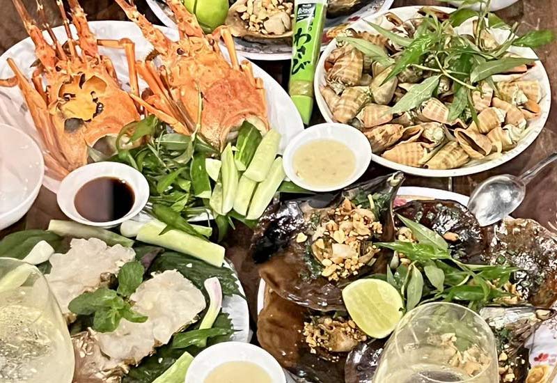 Chành Rành Restaurant & Bar tại Thôn Vĩnh Hy, Xã Vĩnh Hải, Huyện Ninh Hải, Ninh Thuận