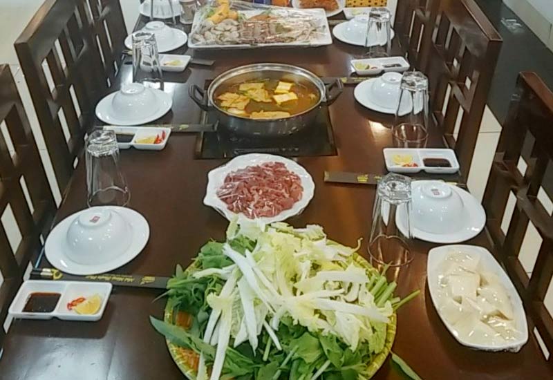 Nhà Hàng Thuận Phát - Hải Sản ở Ngõ 176 đường Cao Lỗ, Xóm Hậu, Uy Nỗ, Đông Anh, Hà Nội