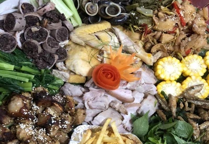 Nhà Hàng Hợp Thủy tại tiểu khu 2, trung tâm thị trấn Mai Châu, tỉnh Hoà Bình