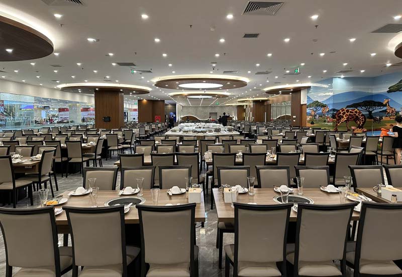 Buffet Poseidon - Nhà hàng buffet hải sản lớn nhất Long Biên, Hà Nội