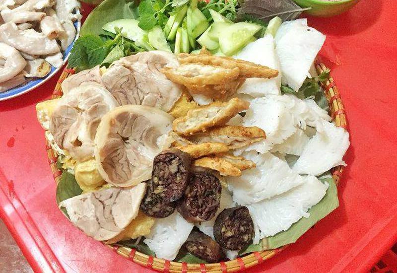 Bún Đậu Mẹt Gốc Đa 4 Ngõ Gạch, Hoàn Kiếm, Hà Nội