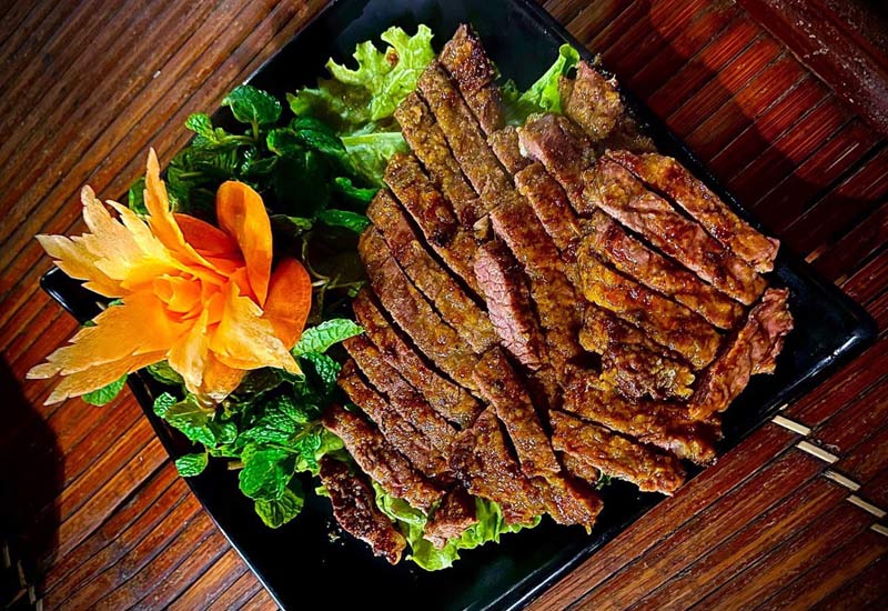 Thắng Cố Quành 2 ở 78 Nguyễn Huệ, Dốc K30, Thành phố Lào Cai