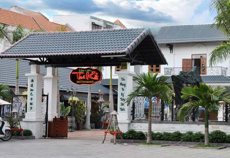 Nhà hàng Hoa Viên Tri Kỷ 123 Hồng Hà, Phường 9, Quận Phú Nhuận, Thành phố Hồ Chí Minh