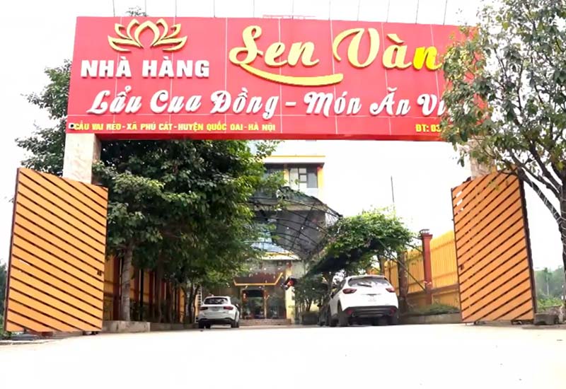 Nhà hàng Lẩu Cua Đồng Hoa Lạc tại Quốc Lộ 21, Cầu Vai Réo, Phú Cát, Quốc Oai, Hà Nội