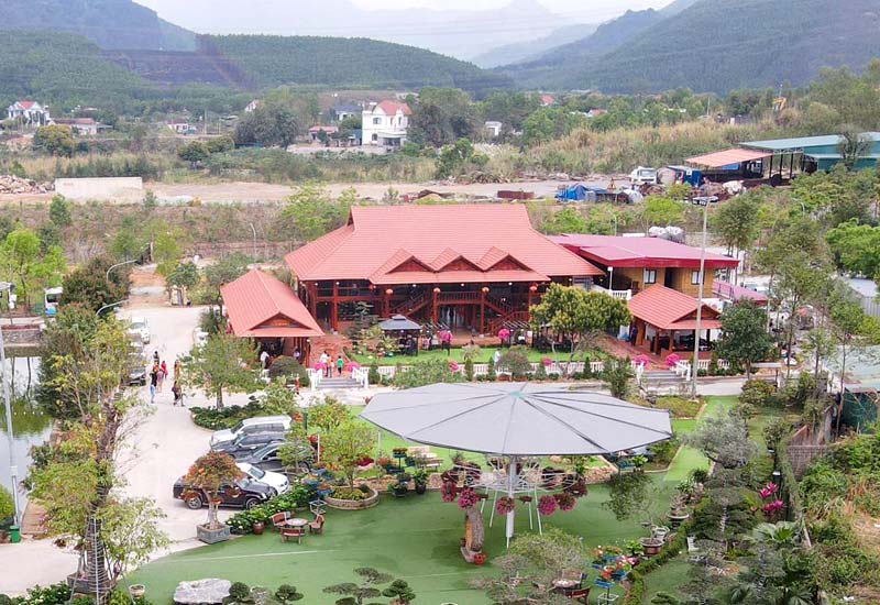 Nhà Hàng Xuân Trường tại xã Thống Nhất, huyện Hoành Bồ, Quảng Ninh