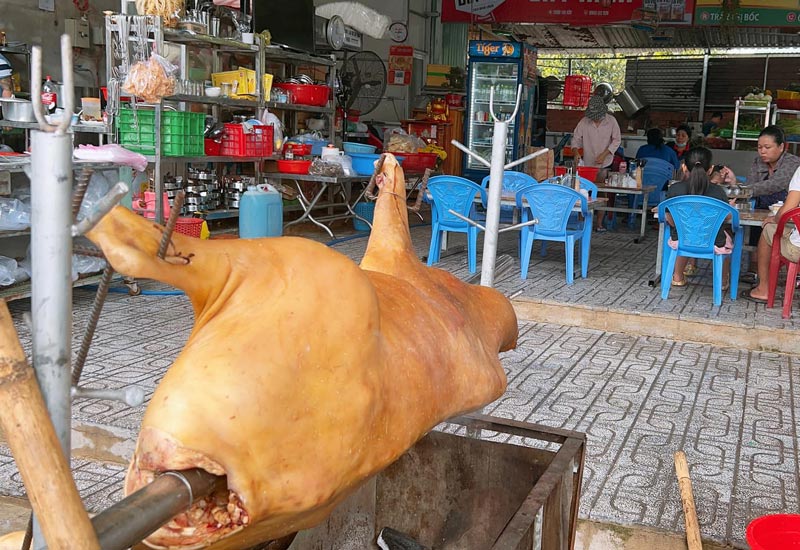 Lẩu Bò Cây Mận 3 Đường Trần Thị Bốc, Thới Tam Thôn, Hóc Môn, Thành phố Hồ Chí Minh