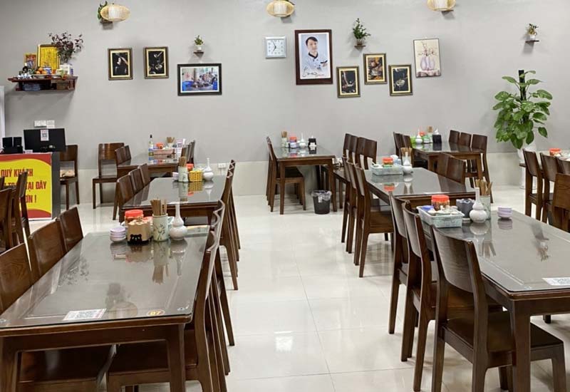 Phở Gánh 1983 - Buffet cơm văn phòng tự chọn ở 9 Đặng Thị Nho, Thành phố Bắc Giang