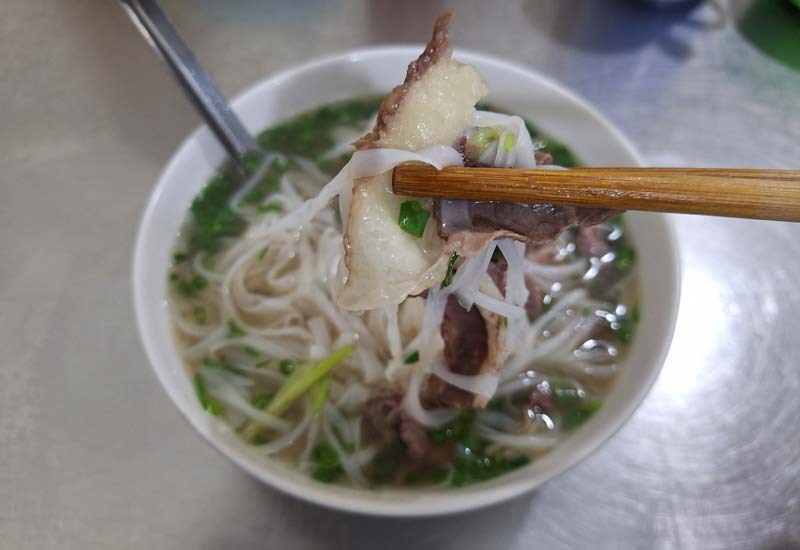 Phở Bò Bà Tâm 52 Mai Anh Tuấn, Chợ Dừa, Đống Đa, Hà Nội