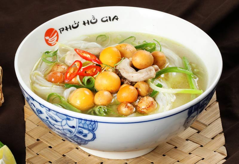 Quán Phở Hồ Gia - Phở Gà Đông Tảo 97 Lê Hồng Phong, Thành Phố Vinh, Nghệ An