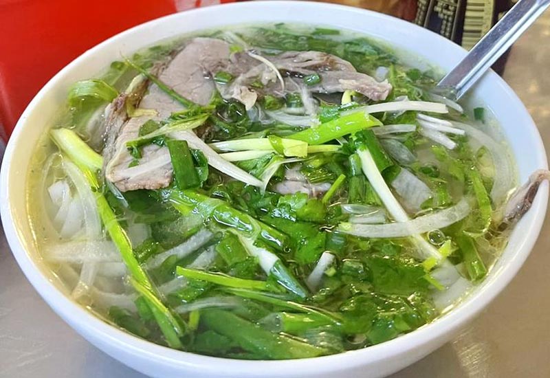 Phở Vy Nam chuyên phở bò tái - chín - nạm -gàu