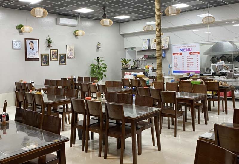 Phở Gánh 1983 - Buffet cơm văn phòng tự chọn ở 9 Đặng Thị Nho, Thành phố Bắc Giang