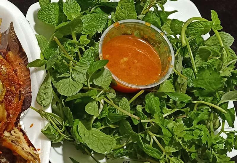 Gà Nướng Muối Ớt Đỗ Long 662 Đường Bắc Kạn, Phường Hoàng Văn Thụ, Thành phố Thái Nguyên