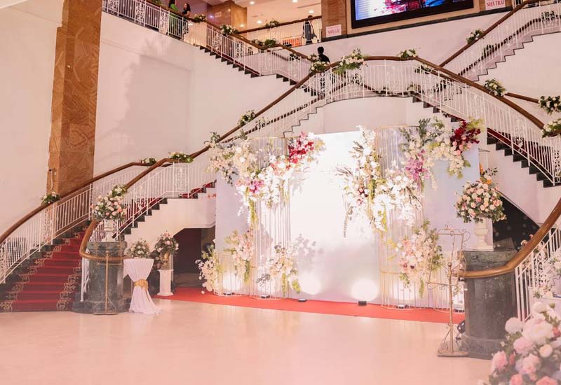 Trung tâm Tổ chức Sự kiện và Tiệc cưới Tháp Hà Nội 49 Hai Bà Trưng, Hoàn Kiếm, Hà Nội
