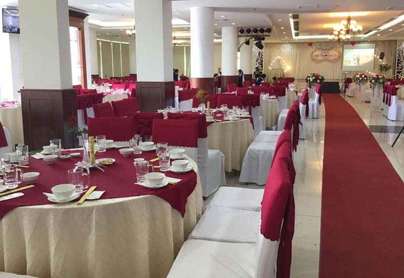 Nhà Hàng Trung Tâm Tiệc Cưới Seri Hotel 5 đường 28/3, Thành phố Bảo Lộc, Lâm Đồng