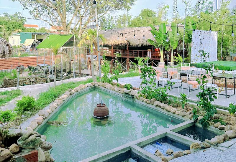 Chill Garden Nhà Hàng Sinh Thái - Đường Nguyễn Quốc Trinh, thành phố Đồng Hới, Quảng Bình