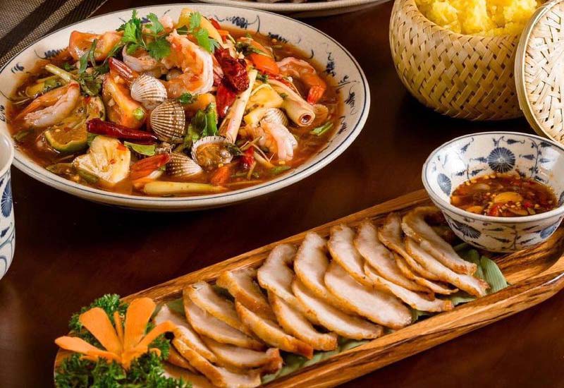 ITA Food 11 Hàng Điếu, Cửa Đông, Hoàn Kiếm, Hà Nội 