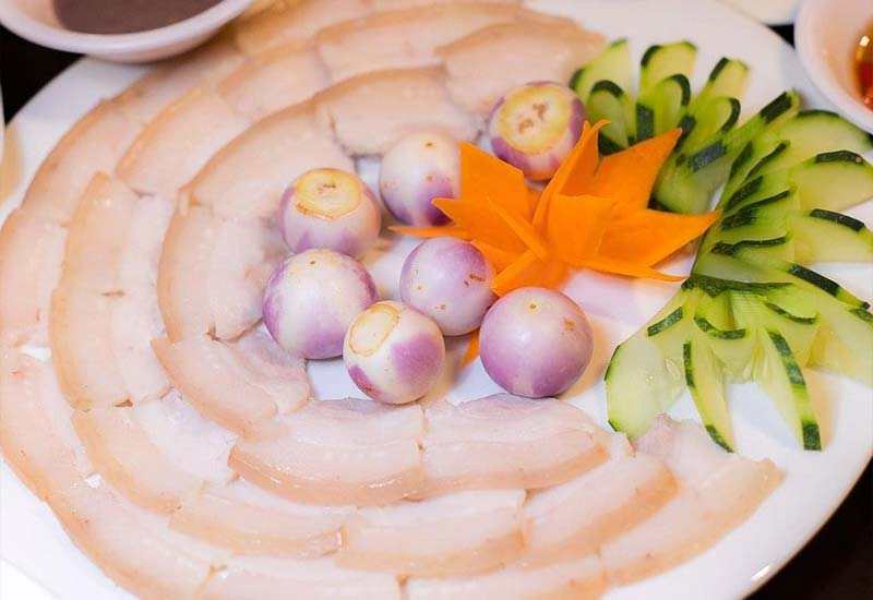 Phố Ẩm Thực Hương Biển tại A63 Đại Lộ Hùng Vương, Phú Thủy, Phan Thiết, Bình Thuận