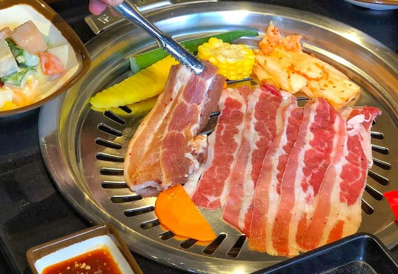 Nhà hàng Làu Buffet 2 Ngõ 34 Nguyên Hồng, Đống Đa, Hà Nội