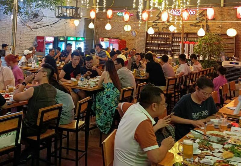 Beer Vườn Đào 51 Hàng Chuối, Hai Bà Trưng, Hà Nội