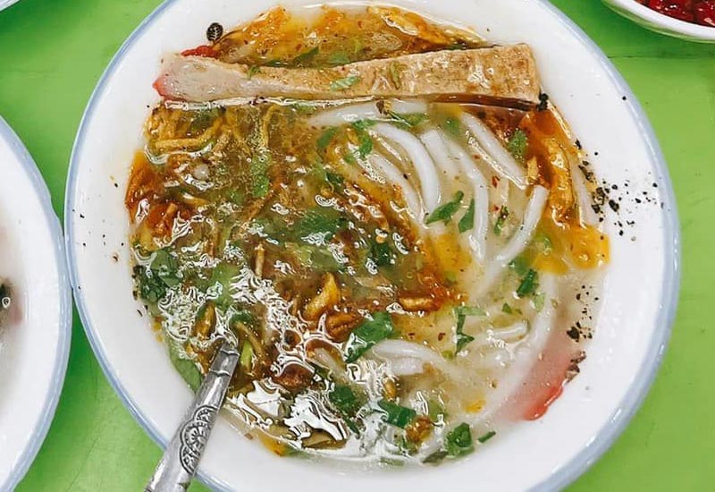 Bánh Canh Cá Cô Cúc ở Bùi Dương Lịch, Nại Hiên Đông, Sơn Trà, Đà Nẵng