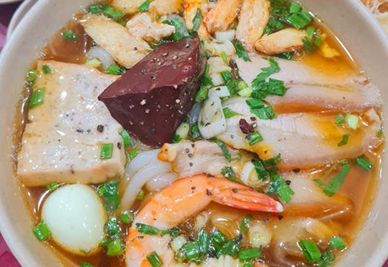 Bánh Canh Cua Út Lệ 210 - 204 Tô Hiến Thành, Phường 15, Quận 10, Tp. Hồ Chí Minh