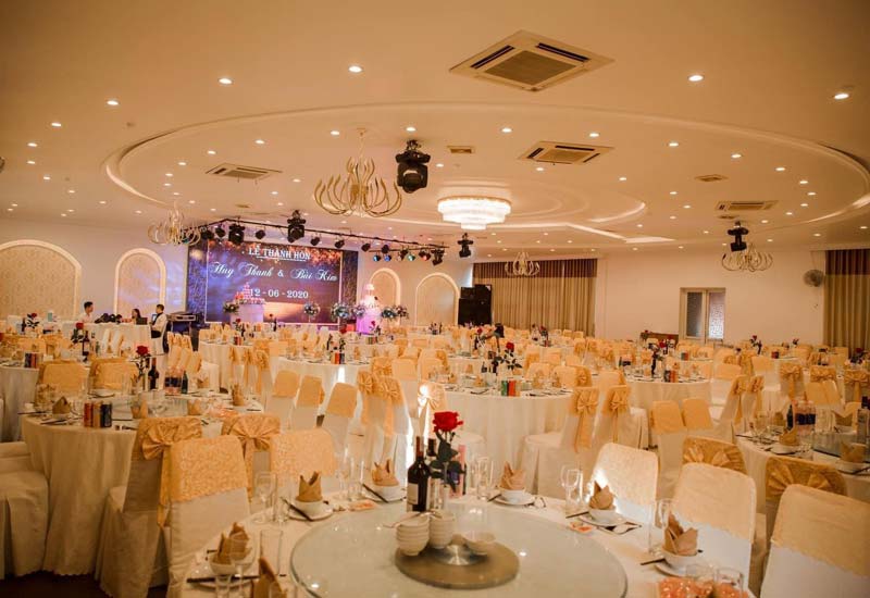 Trường Giang Restaurant - Wedding Place & Events 45 Lực Hành, Hải An, Hải Phòng