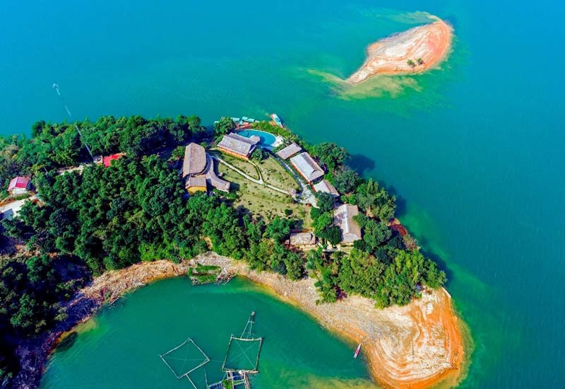 Mai Chau Hideaway Resort - Khu nghỉ dưỡng view hồ Hòa Bình đẹp nhất