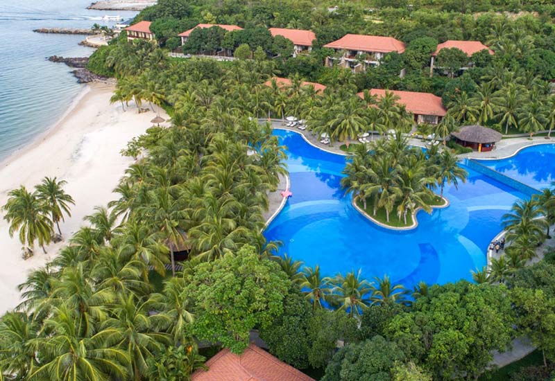 Vinpearl Luxury Nha Trang - Biệt thự sang trọng bên bờ biển