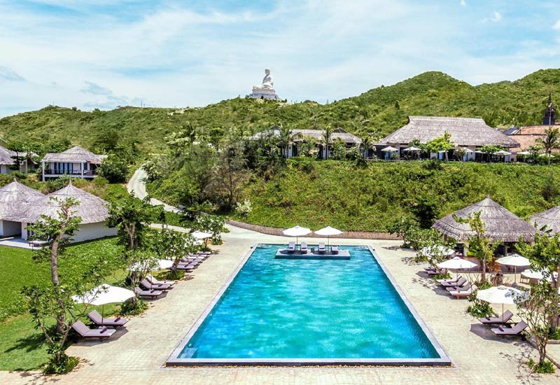 Crown Retreat Quy Nhơn - Khu nghỉ dưỡng cao cấp với 50 căn Bungalow tại Phù Cát, Bình Định