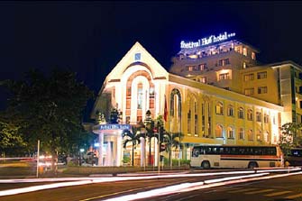 Khách sạn Festival Huế
