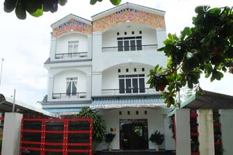 Khách sạn Xuân Huỳnh 2