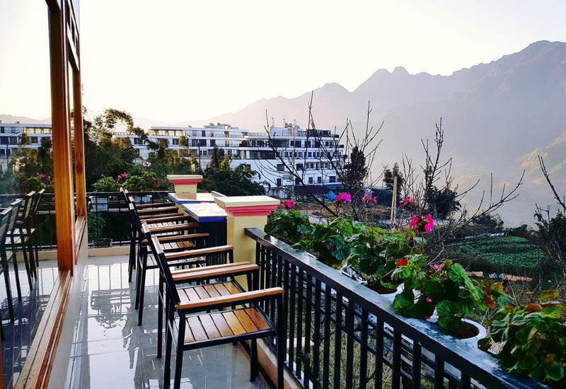 Mường Hoa View Hotel - Khách sạn có ban công view núi