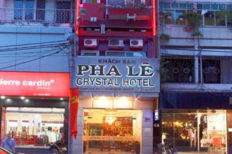 Khách sạn Pha Lê