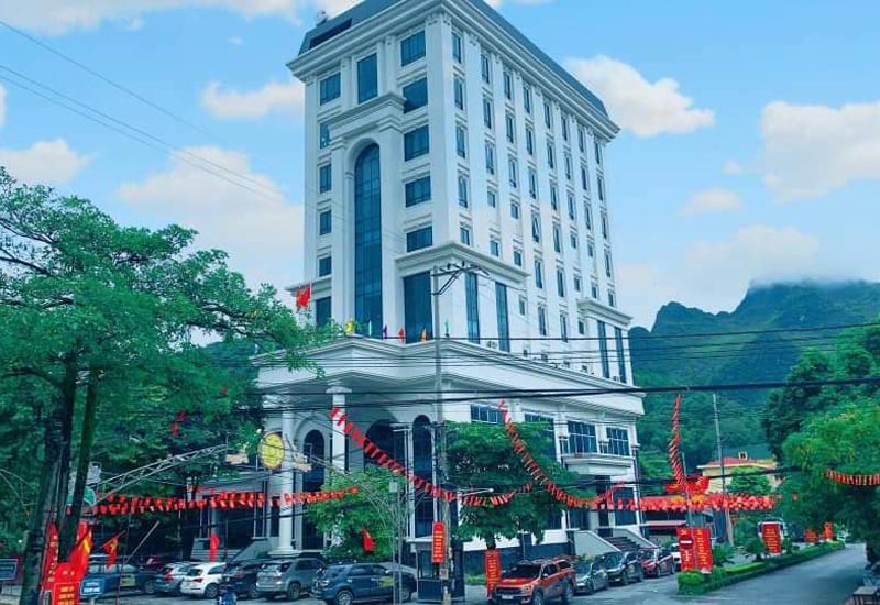 Phương Đông Hotel - Yên Minh