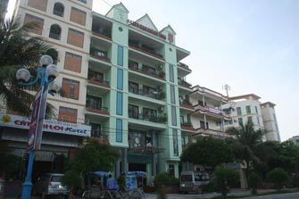 Khách sạn Thăng Long