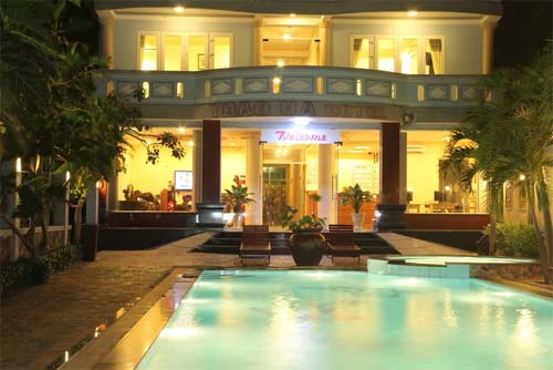 Khách sạn Thảo Hà
