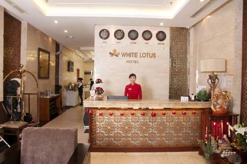 Khách sạn White Lotus