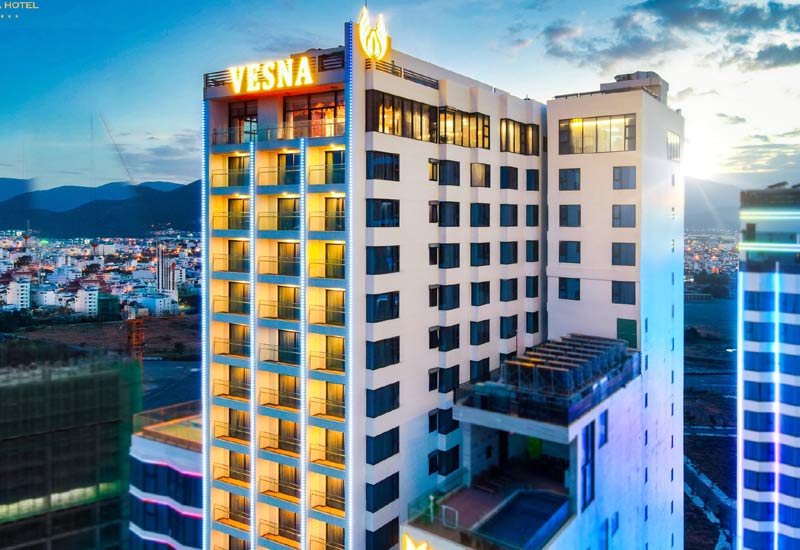 Khách sạn Vesna 100 Trần Phú, P. Lộc Thọ, Nha Trang, Khánh Hoà