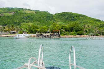  An Lam Ninh Van Bay Villas